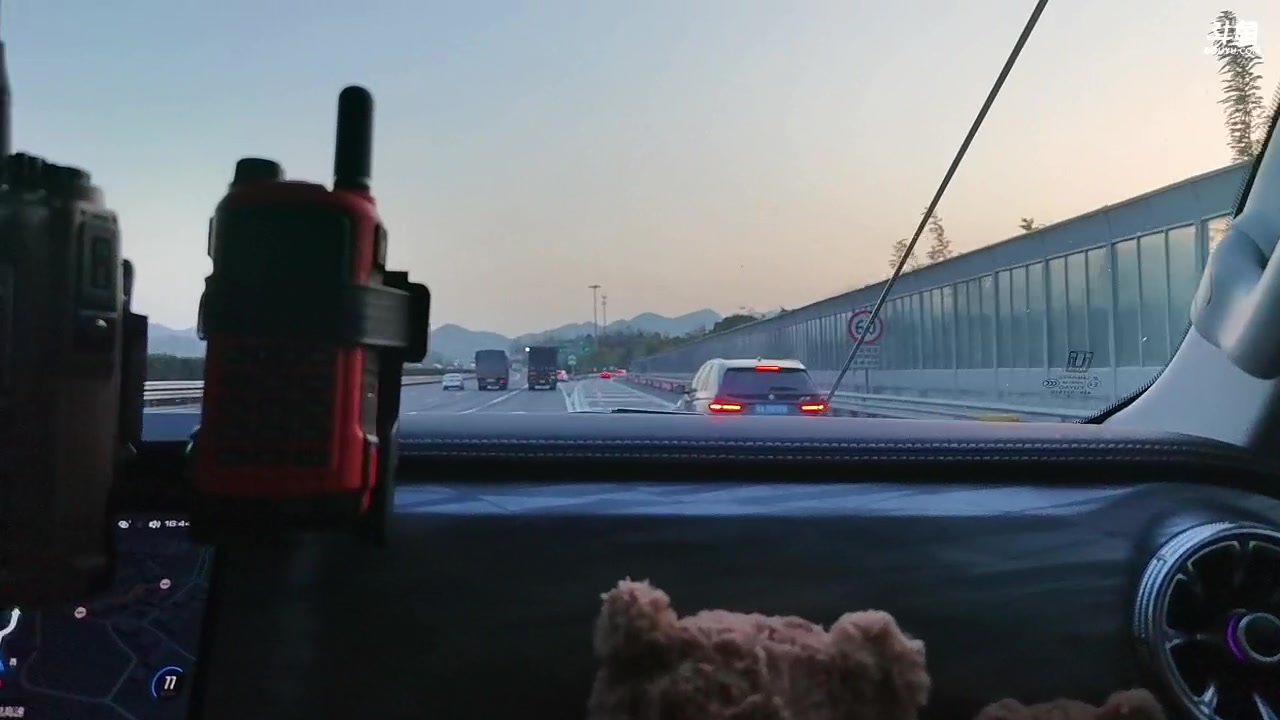 【2023-11-24 16点场】胡嘉一：去义乌马拉松！