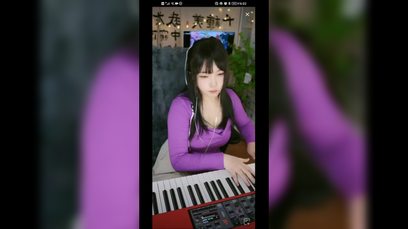 美女弹琴串烧好听