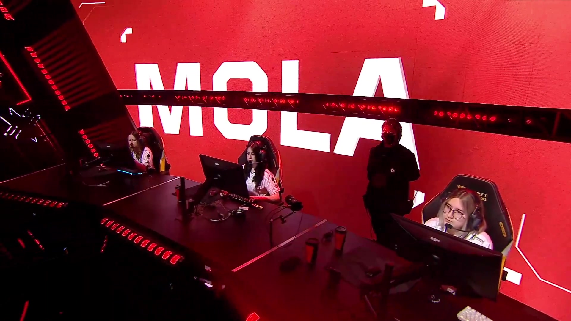 【2023-11-29 02点场】解说雨童：解说雨童：一点改变者冠军赛！