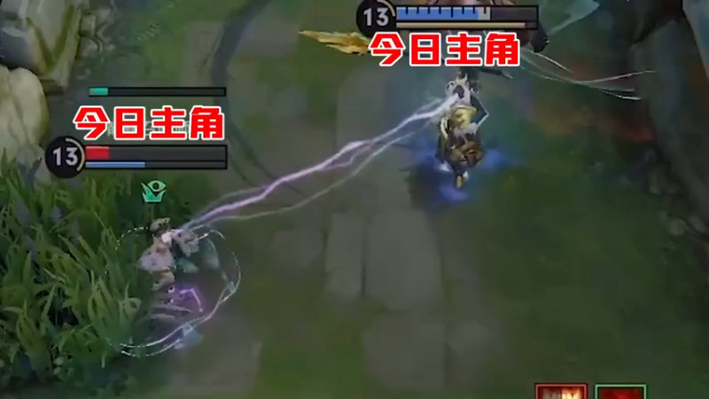 这俩人在这演戏呢？