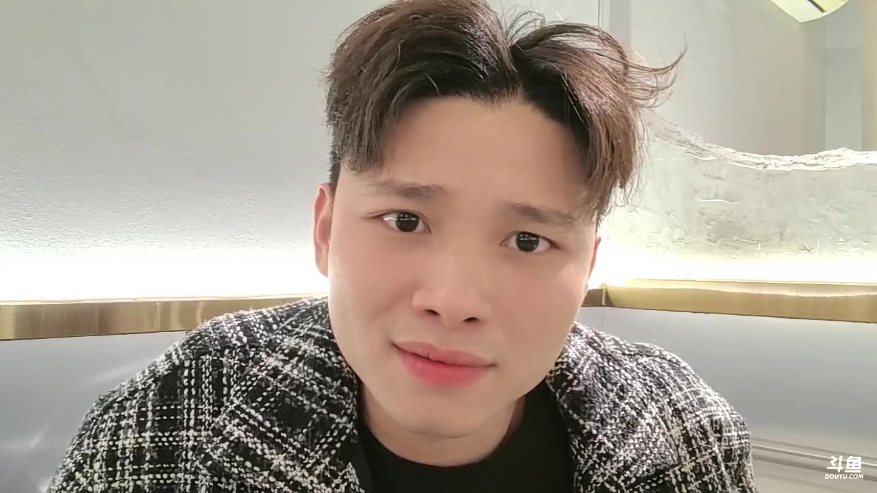 【2023-11-30 00点场】KZ石头丶：一起看CFS开幕式！