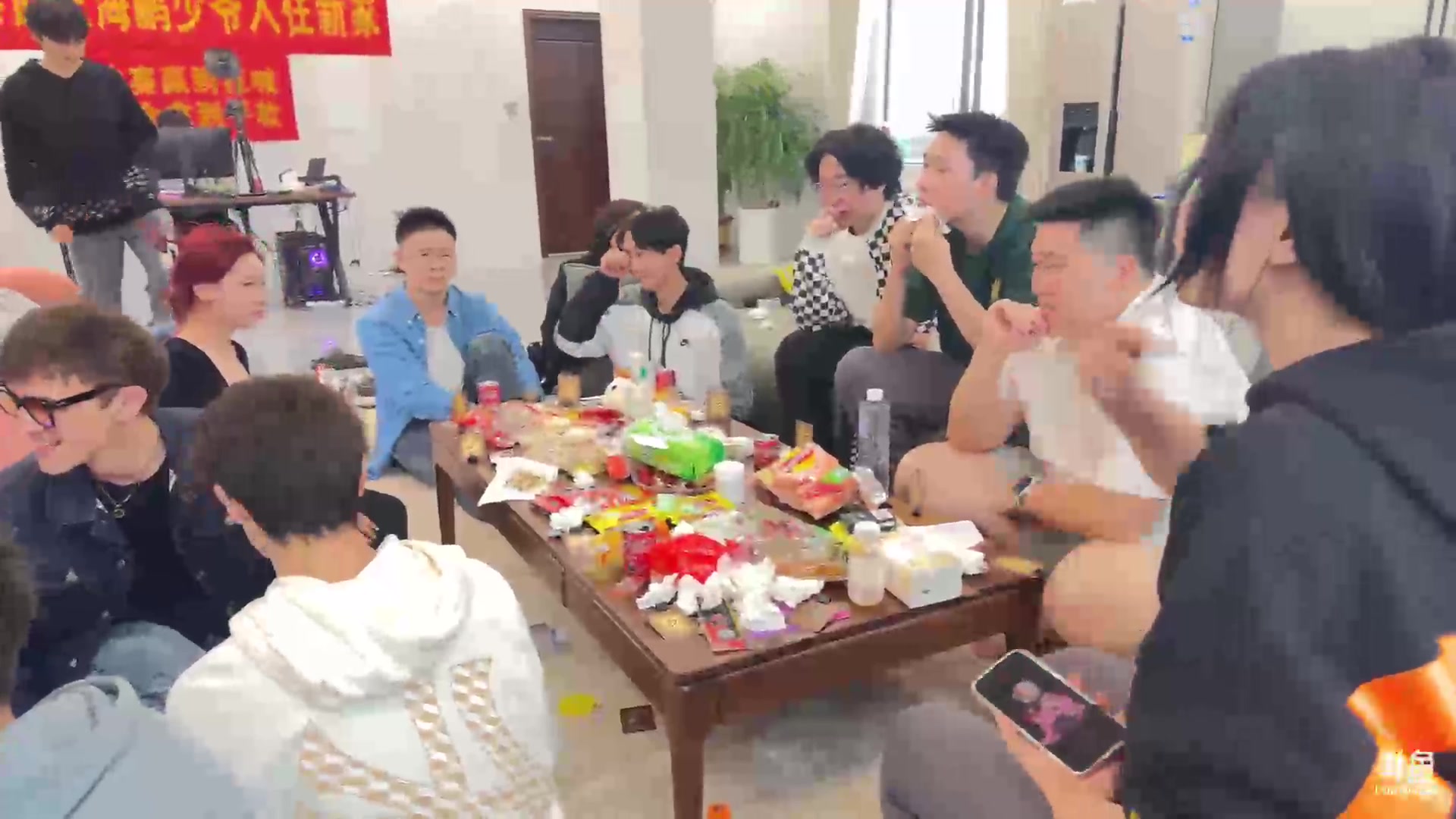 【2023-12-02 08点场】皮特174：晚点可能开户外