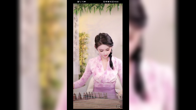 美女弹琴好听，优雅啊