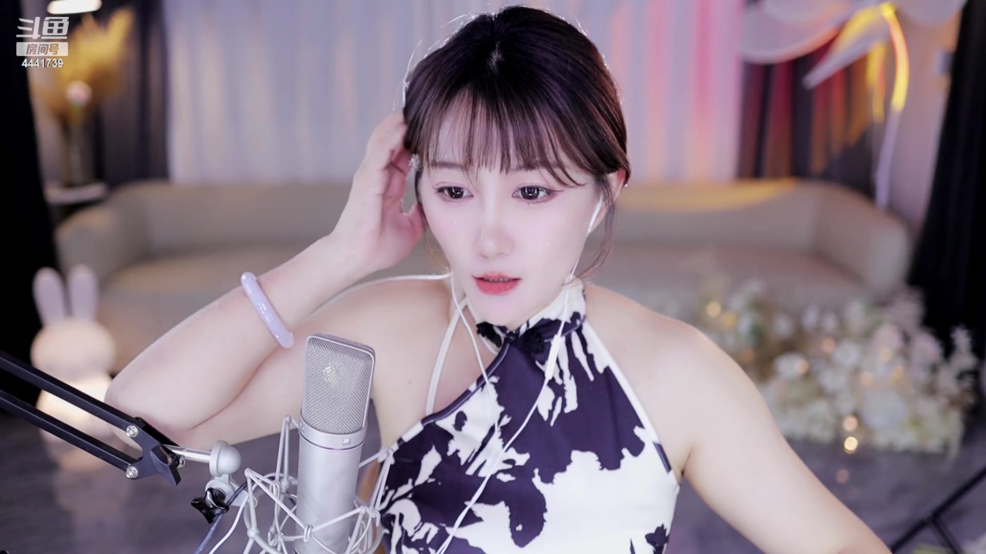 【2023-12-03 23点场】Jue美娘：祝大家12月幸福快乐