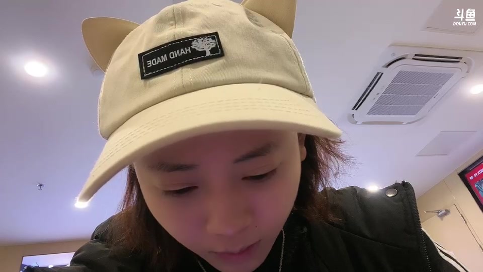 【2023-12-03 18点场】惠娜娜呀：【小奶团】985团播