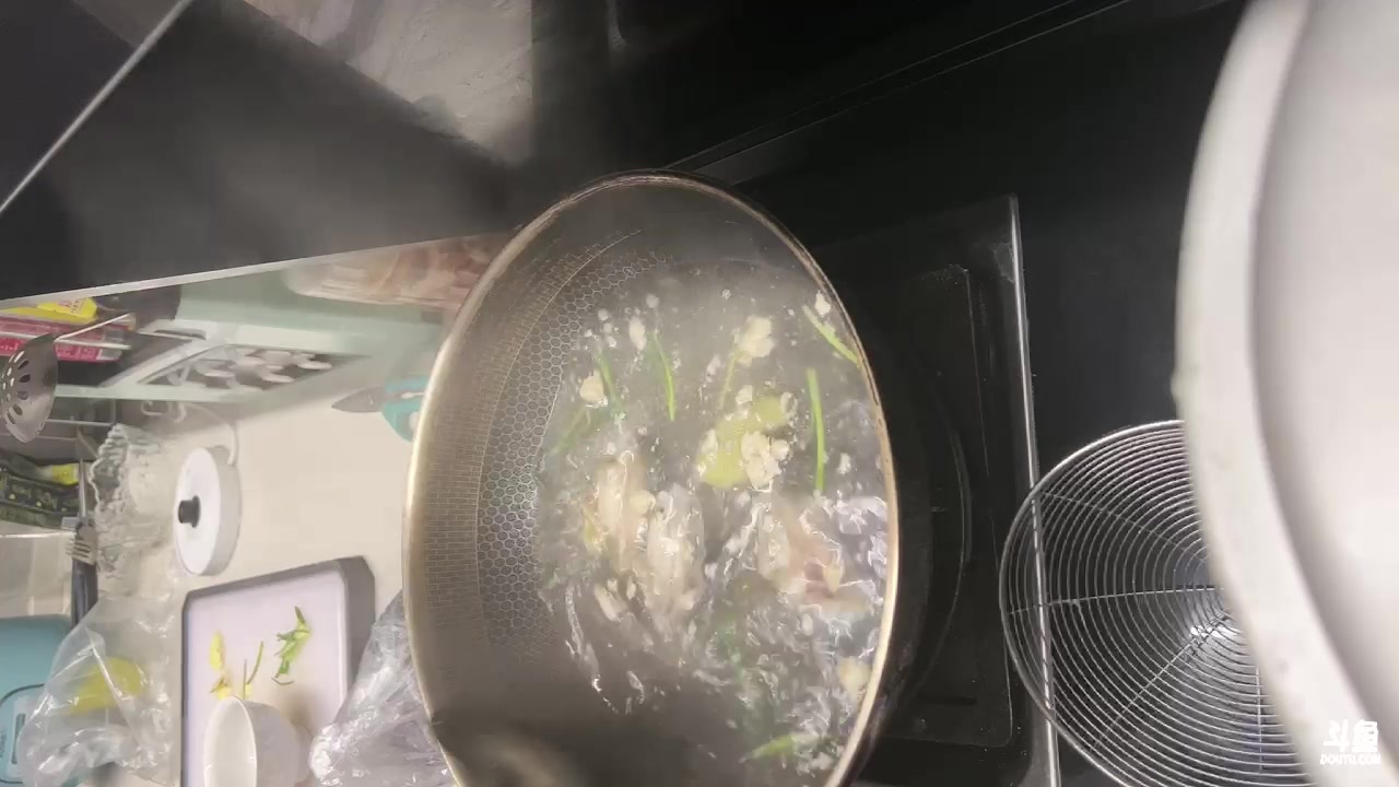【2023-12-05 00点场】国宝佳悦：今天做可乐鸡翅
