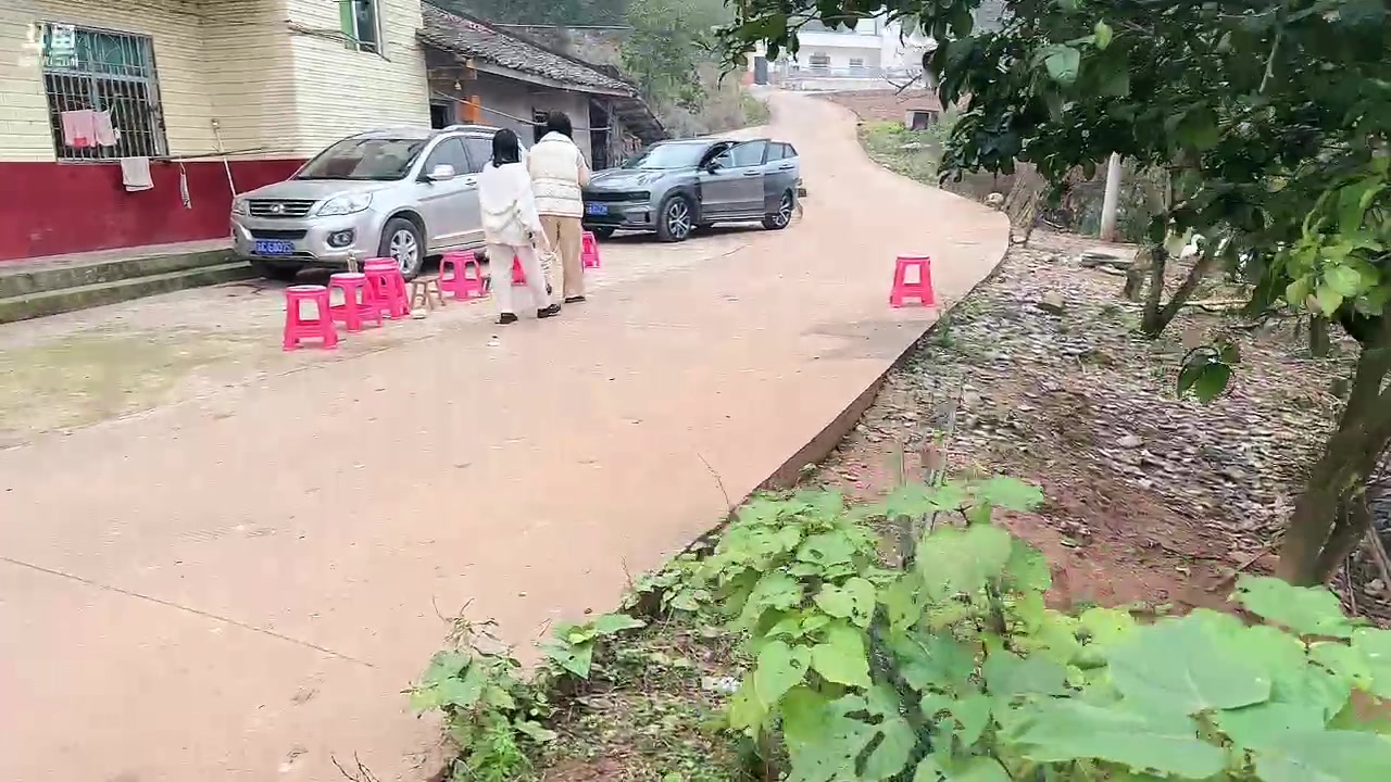 【2023-12-10 10点场】昔恩小姐姐：【小奶团】是谁科三又满昏啦！