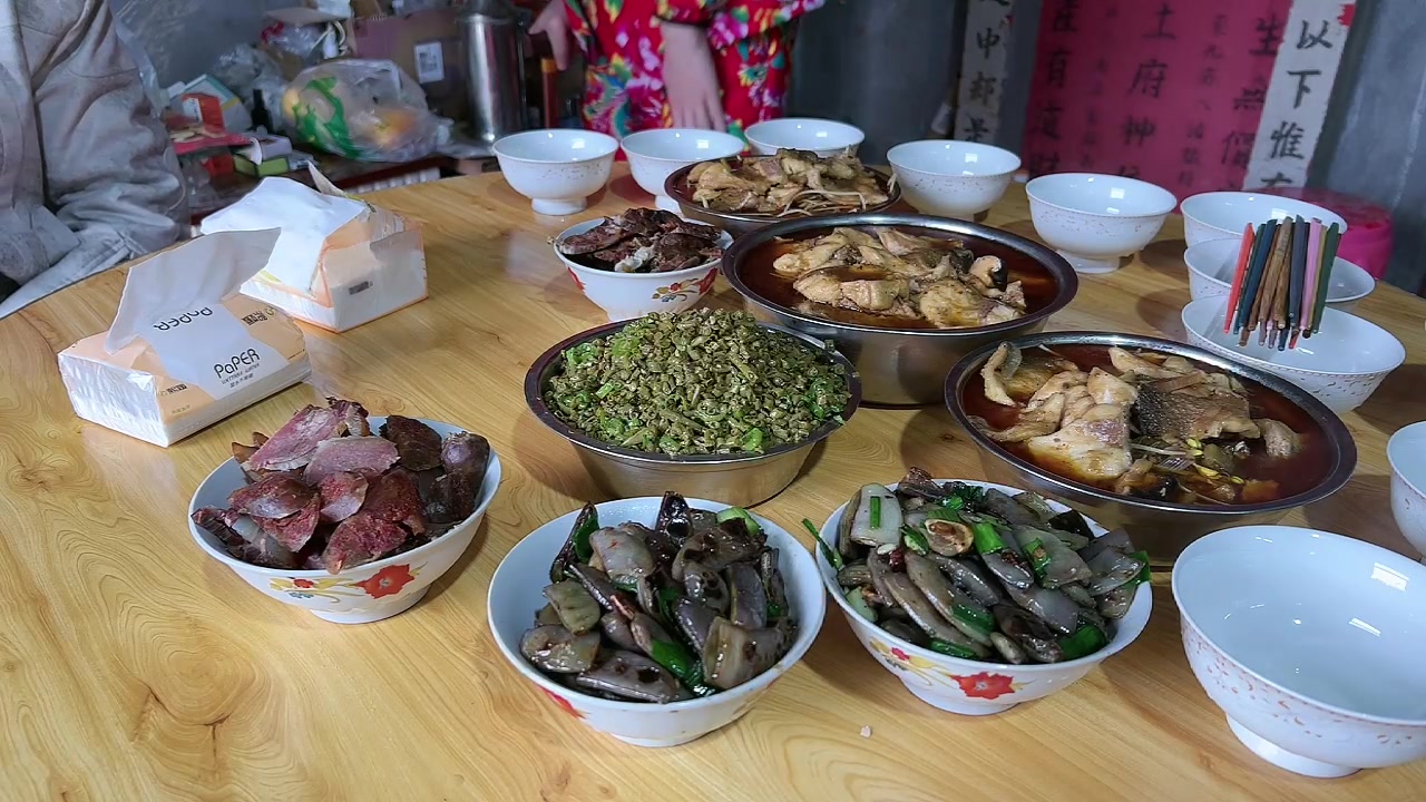 【2023-12-11 12点场】昔恩小姐姐：【小奶团】是谁科三又满昏啦！