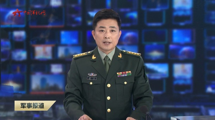 中国海警依法驱离日非法进入我钓鱼岛领海船只