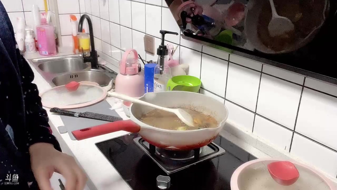 【2023-12-10 17点场】包包QuQ：回家喂猪～6点来