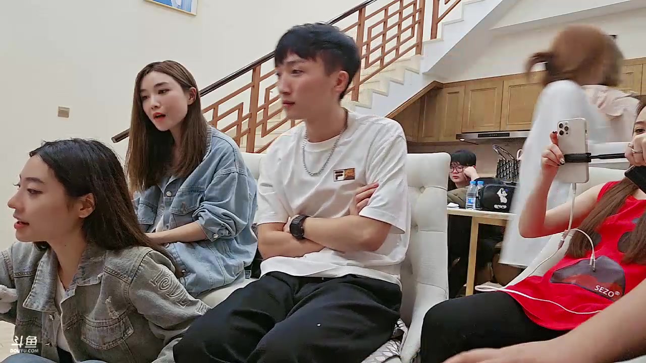 【2023-12-10 23点场】火力堂主：三亚day8！节目开始了！