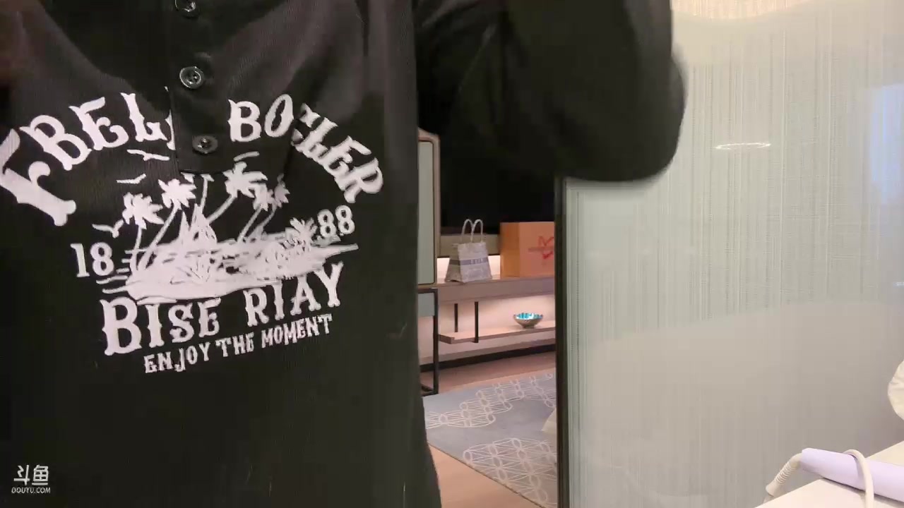 【2023-12-12 17点场】若若跑的贼快：重庆ing！！！