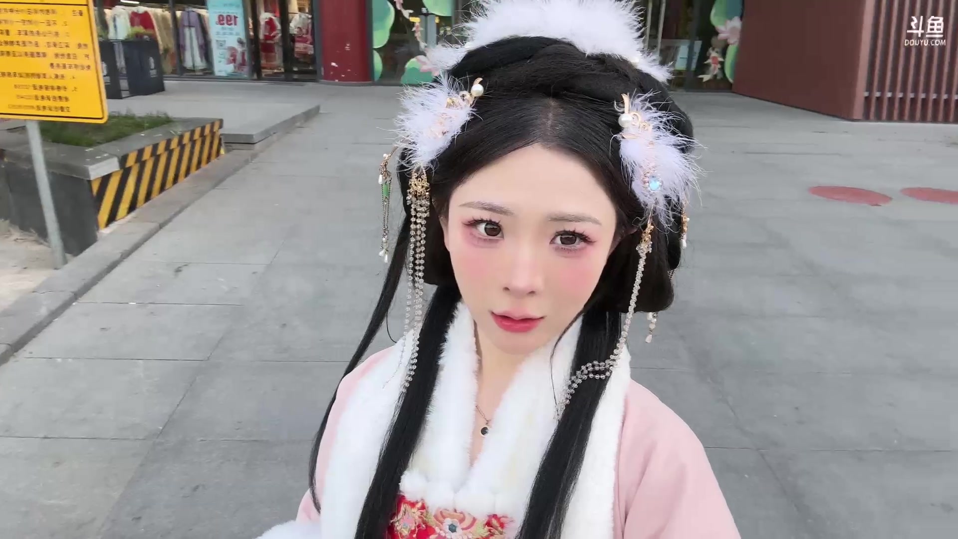 【2023-12-06 15点场】小甜甜Fairy：西安汉服的一天～