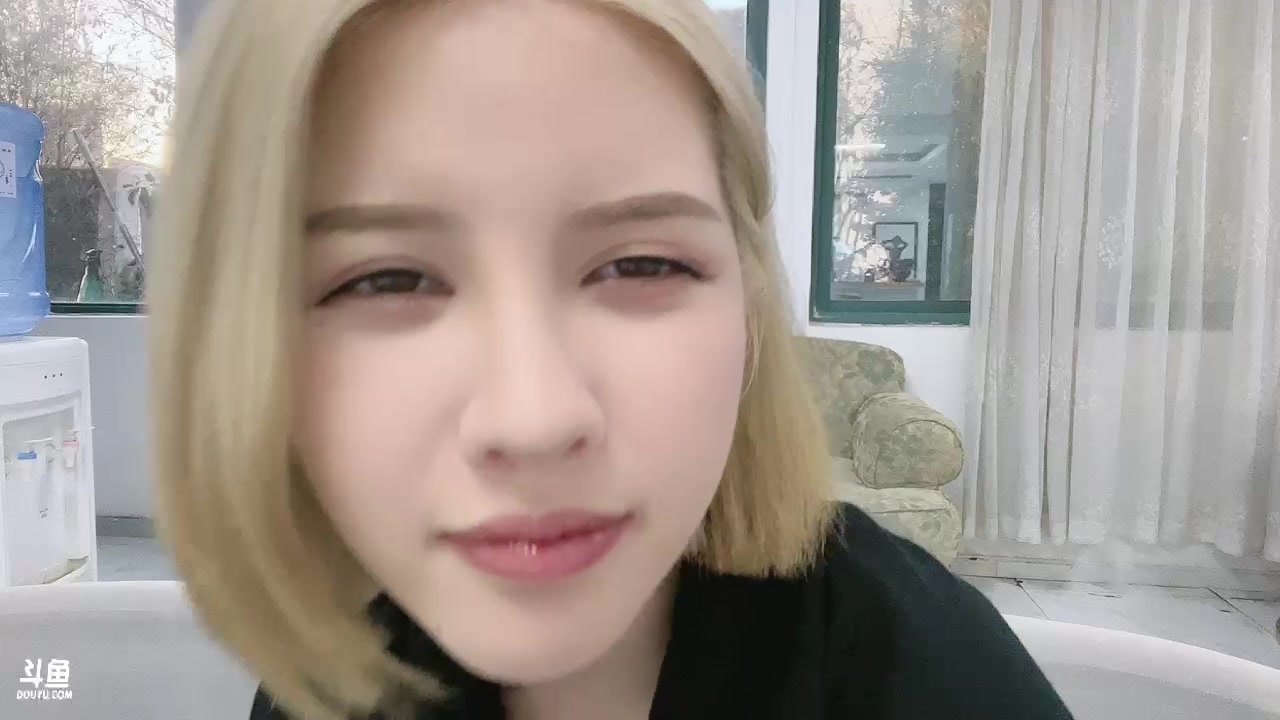 【2023-12-14 16点场】Kiki仔ovo：【ki仔】重生之我是导播阿姐