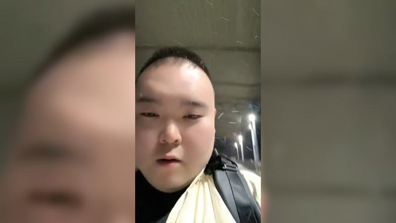 到营口了。 终于回来了。今天大雪真冷啊 。