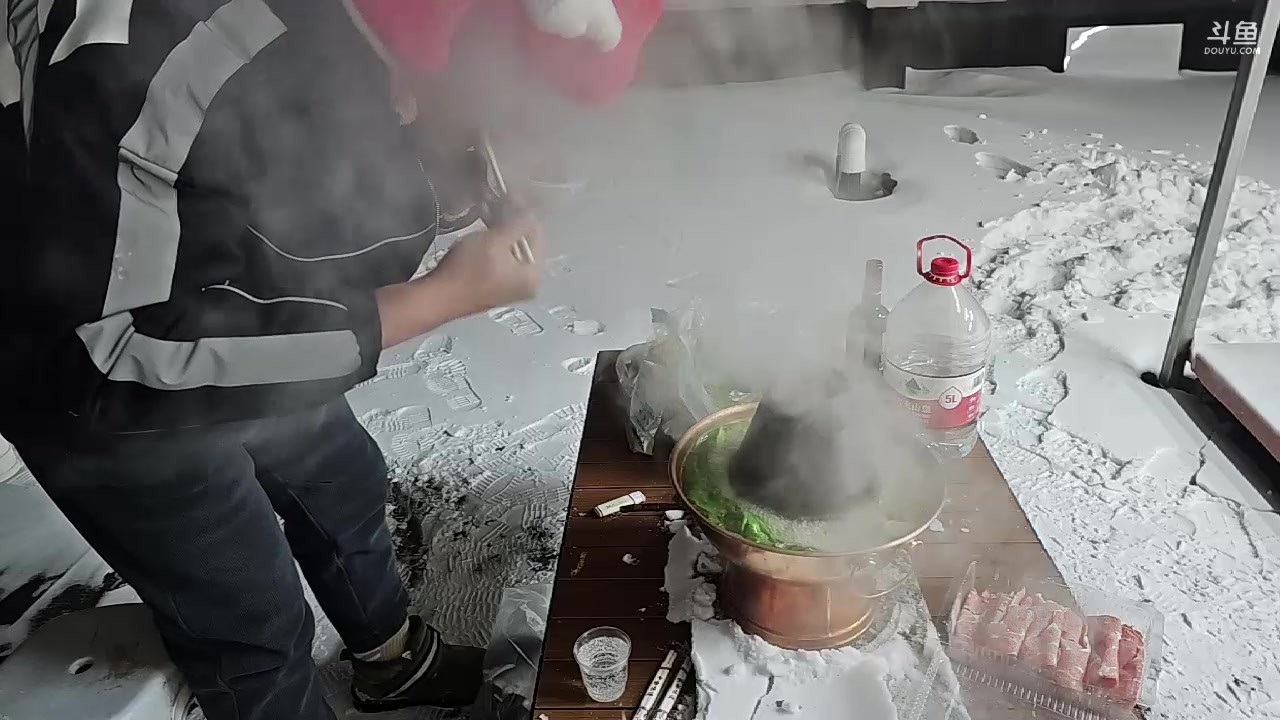 【2023-12-16 19点场】黑欢喜：零下20度户外火锅【2倍亲密】