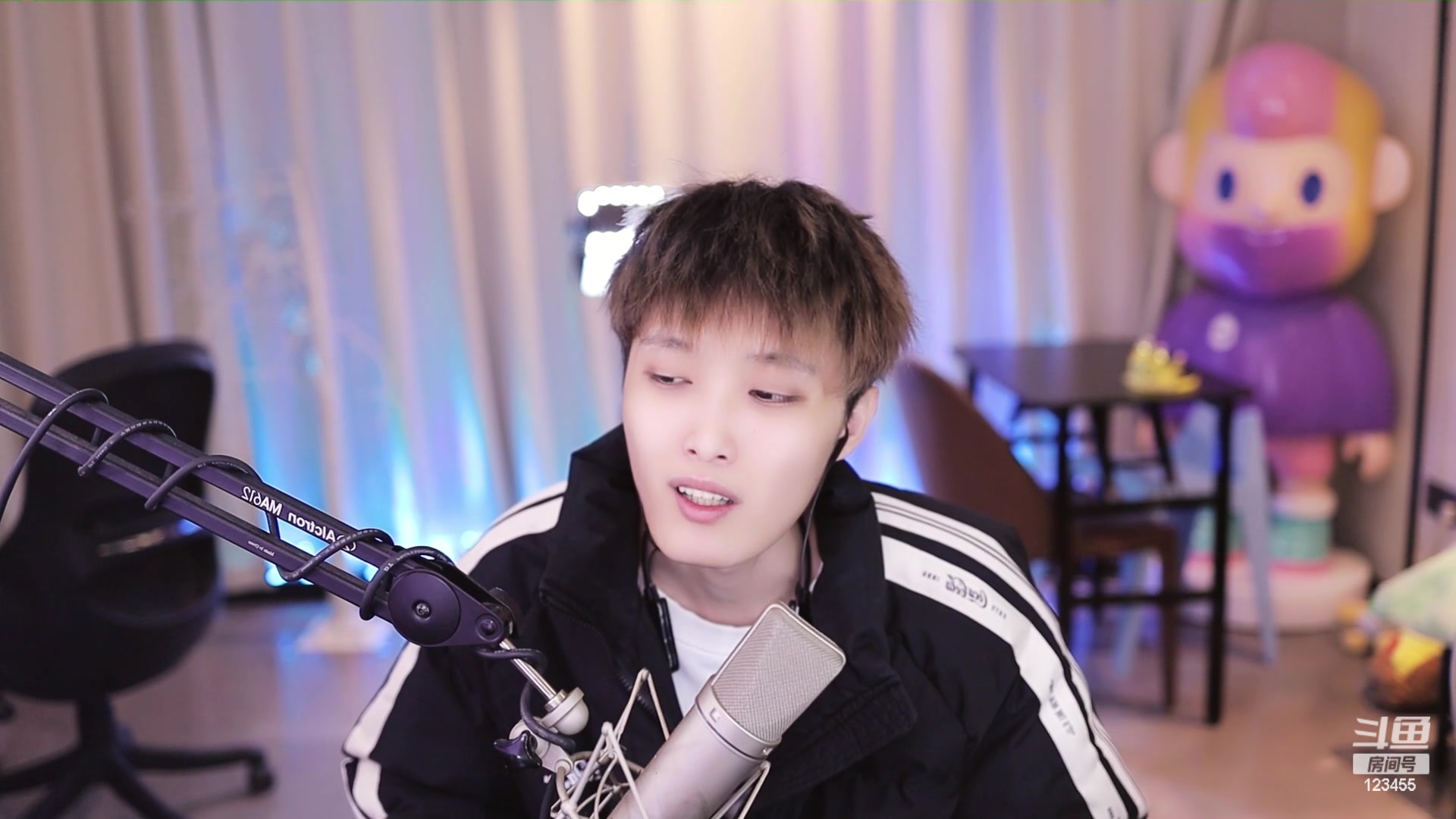 【2023-12-20 18点场】南波儿大魔王丶：今天强子播牙子休息！