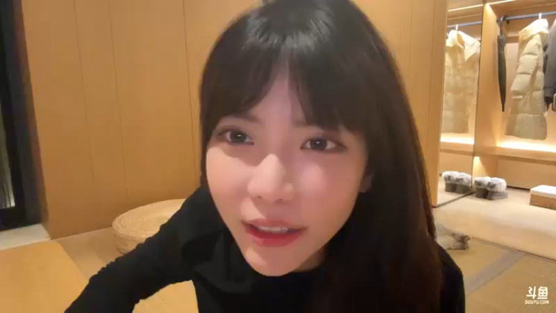 【2023-12-21 19点场】不2不叫周淑怡：淑怡：带哈哈猪郊游
