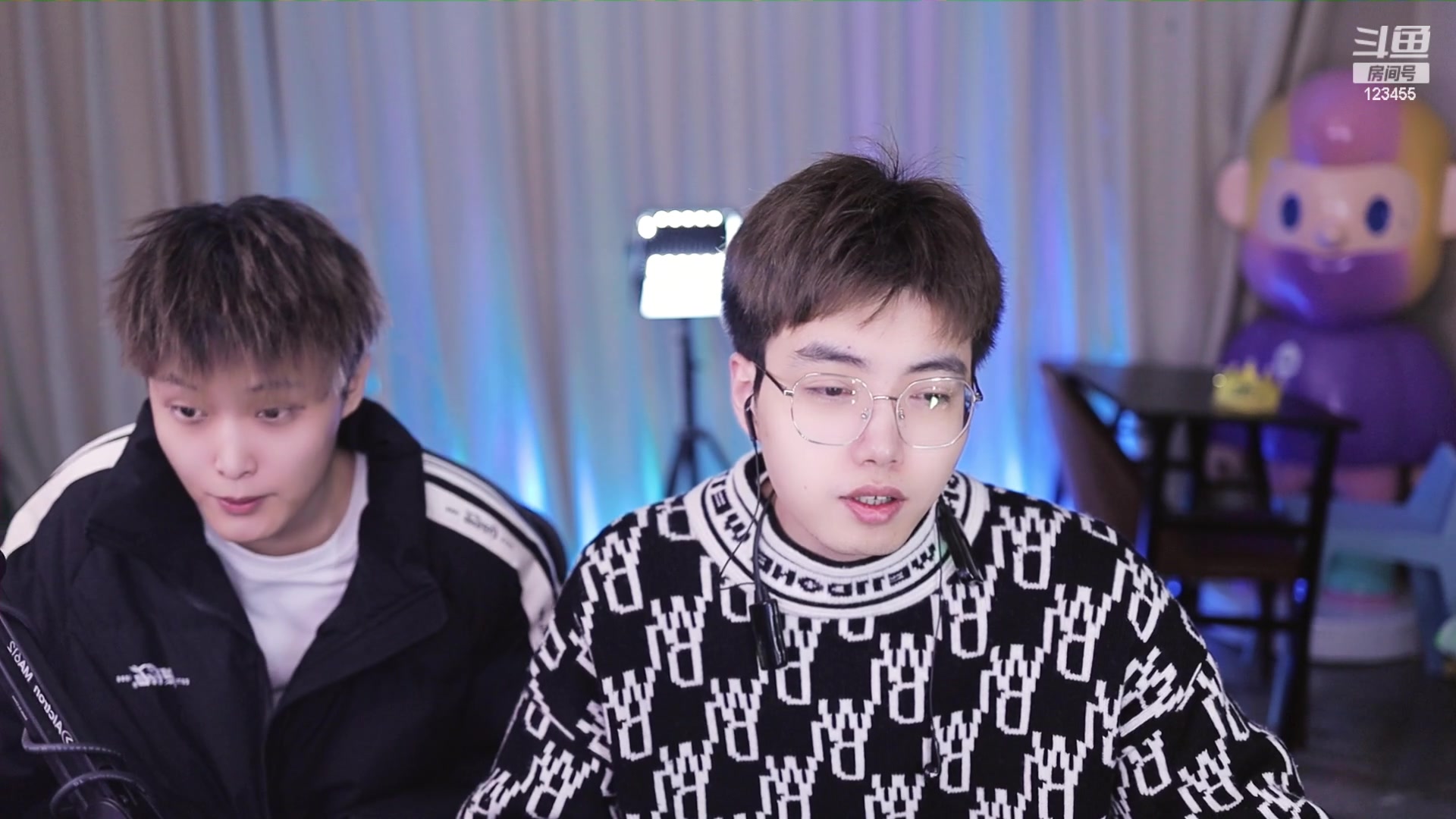 【2023-12-21 16点场】南波儿大魔王丶：天青色等烟雨，而我再等你~