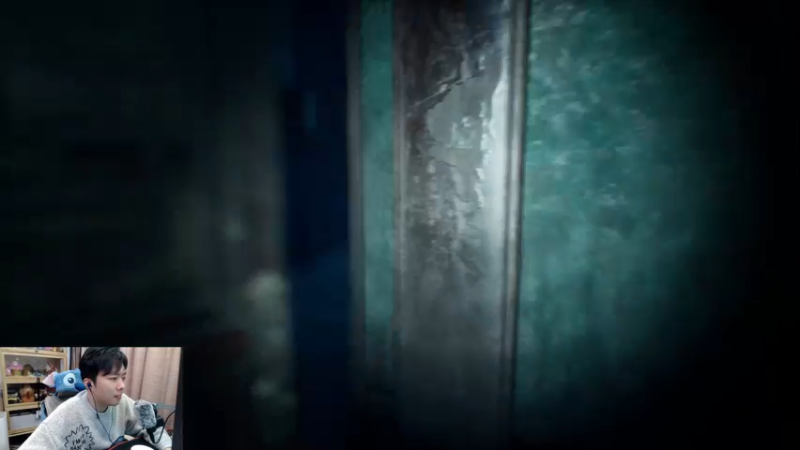 【2023-12-22 23点场】机长YG：【机长】恐怖游戏刺激直播中！！！