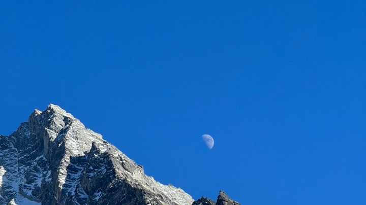 【2023-12-23 22点场】白鲨念旧N9:天气冷了，大家注意保暖。