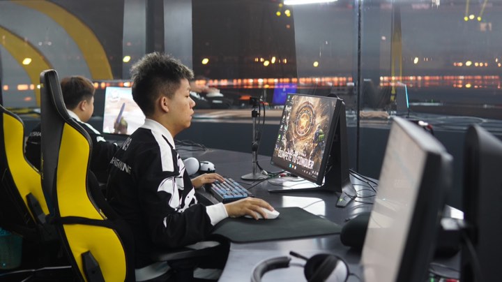 【2023-12-26 0点场】白鲨念旧N9:黄金双倍，一元卡粉丝牌