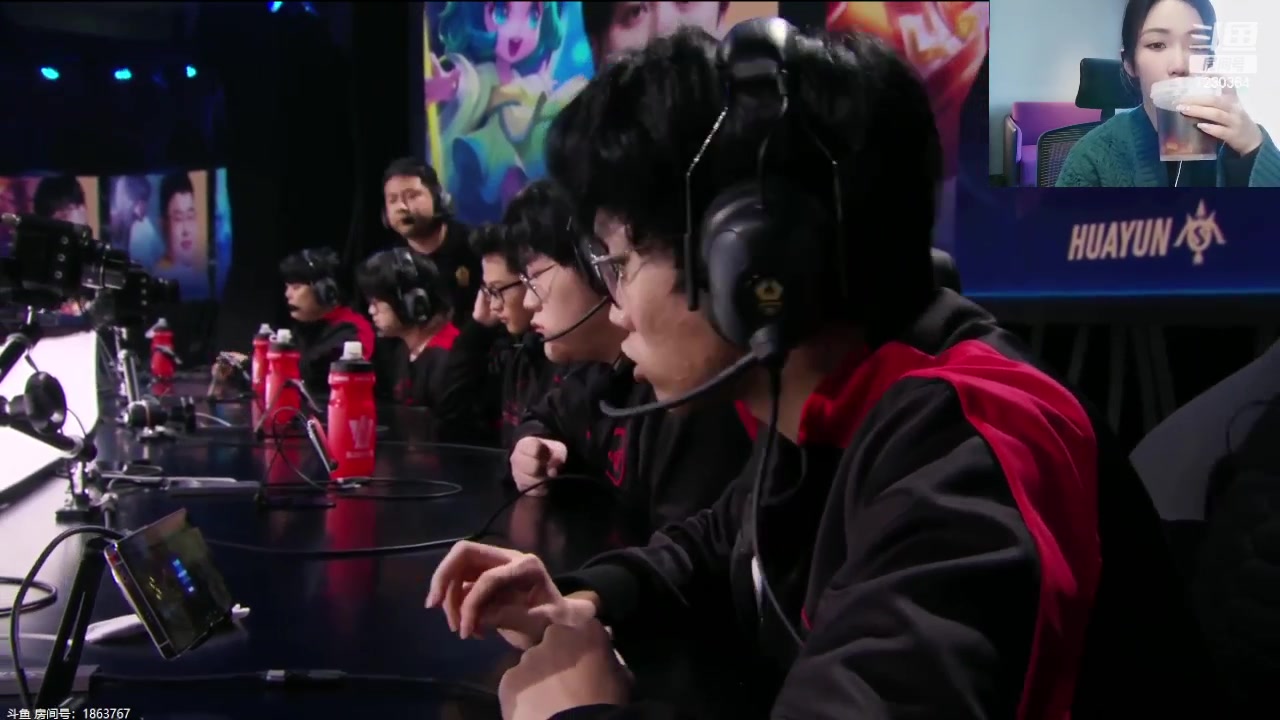 【2023-12-26 14点场】解说小鹿呀：淘汰赛：RW vs 狼队