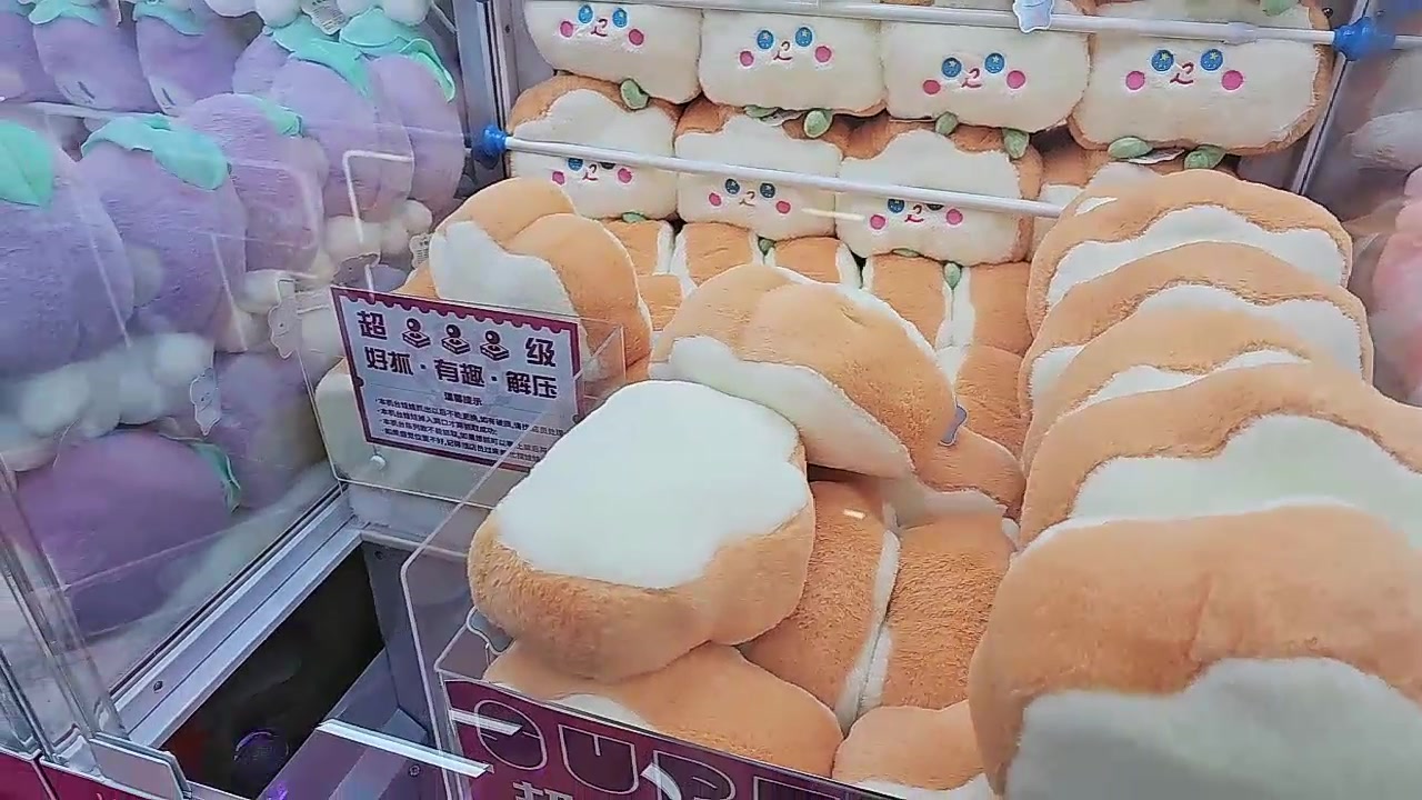【2023-12-27 20点场】别问问就黑皮：黑皮头疼，下午惠娜娜代播