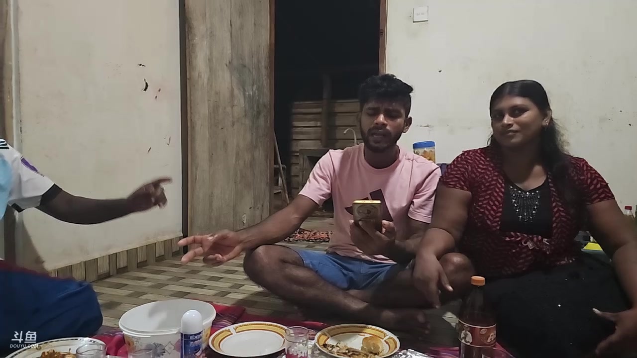 【2023-12-25 01点场】叶子户外：《纪实直播》斯里兰卡day35