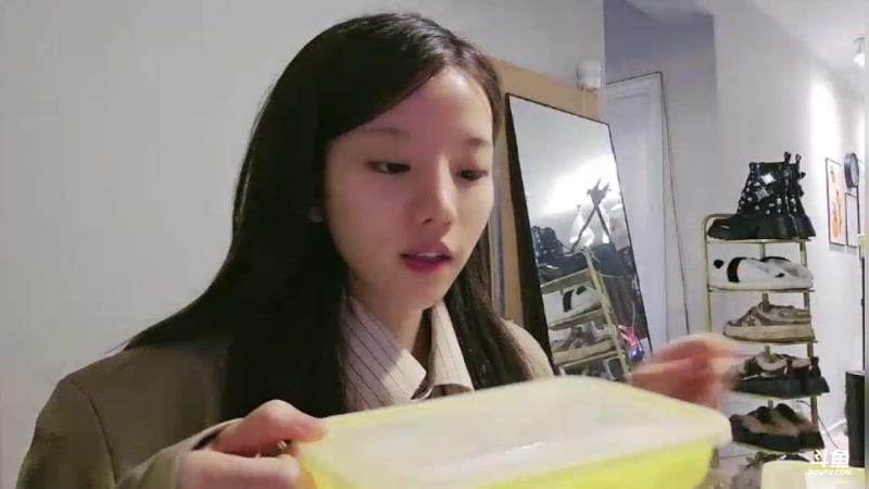 【2023-12-29 22点场】唐6儿：【小奶团】 有些远方让风代替我们抵达
