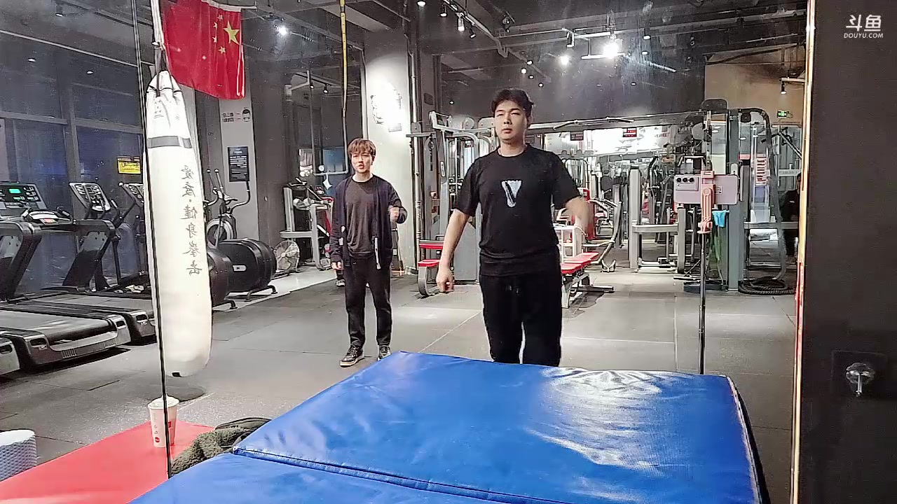 【2023-12-30 21点场】王大谋119：【小奶团】中午去长沙，下午播