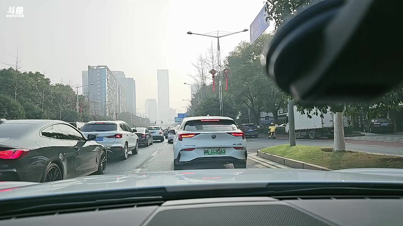 【2023-12-31 14点场】别问问就黑皮：【小奶团】黑皮