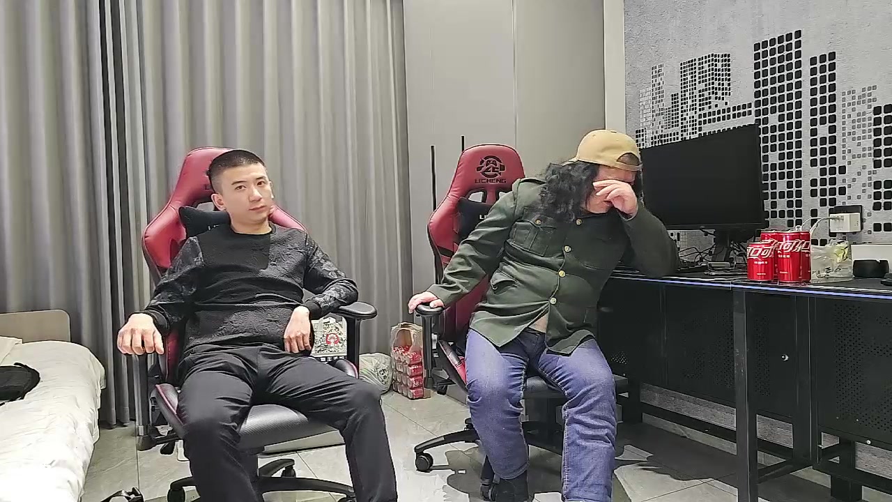 【2023-12-30 22点场】大嘴love：【疯狂的横店】