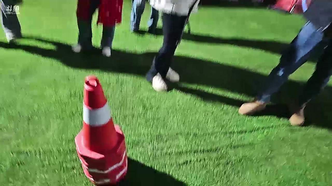 【2024-01-07 17点场】火力堂主：下雨了！757团播第n天！