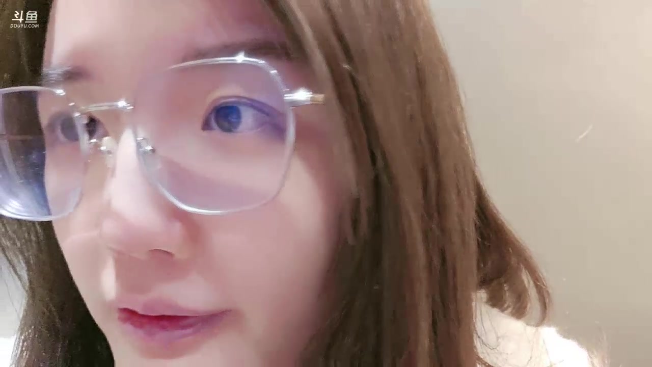【2024-01-10 21点场】地表最强狸仔仔哟：带好朋友吃饭饭！
