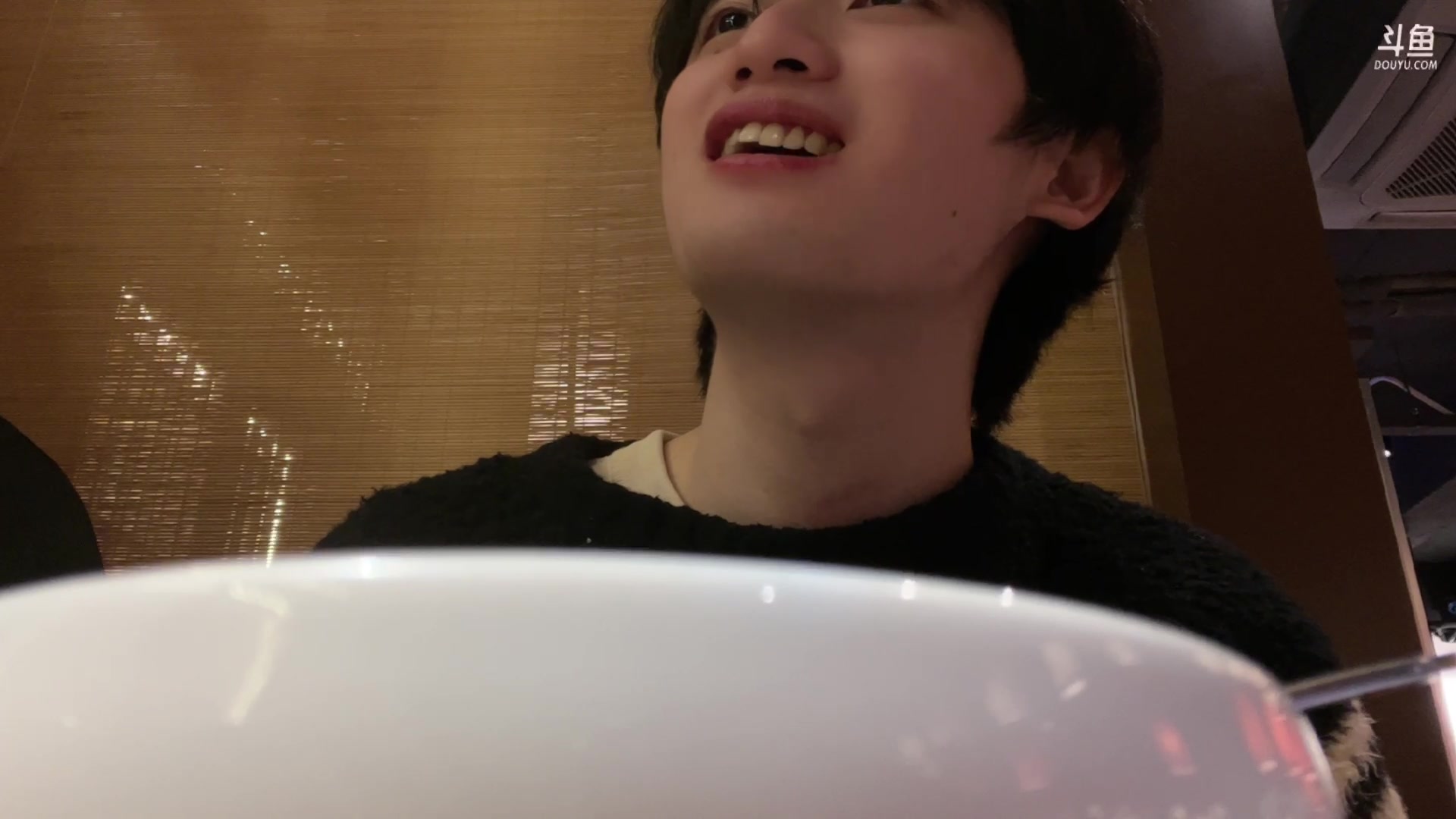 【2024-01-12 20点场】李知恩nn：随便播会儿 17600