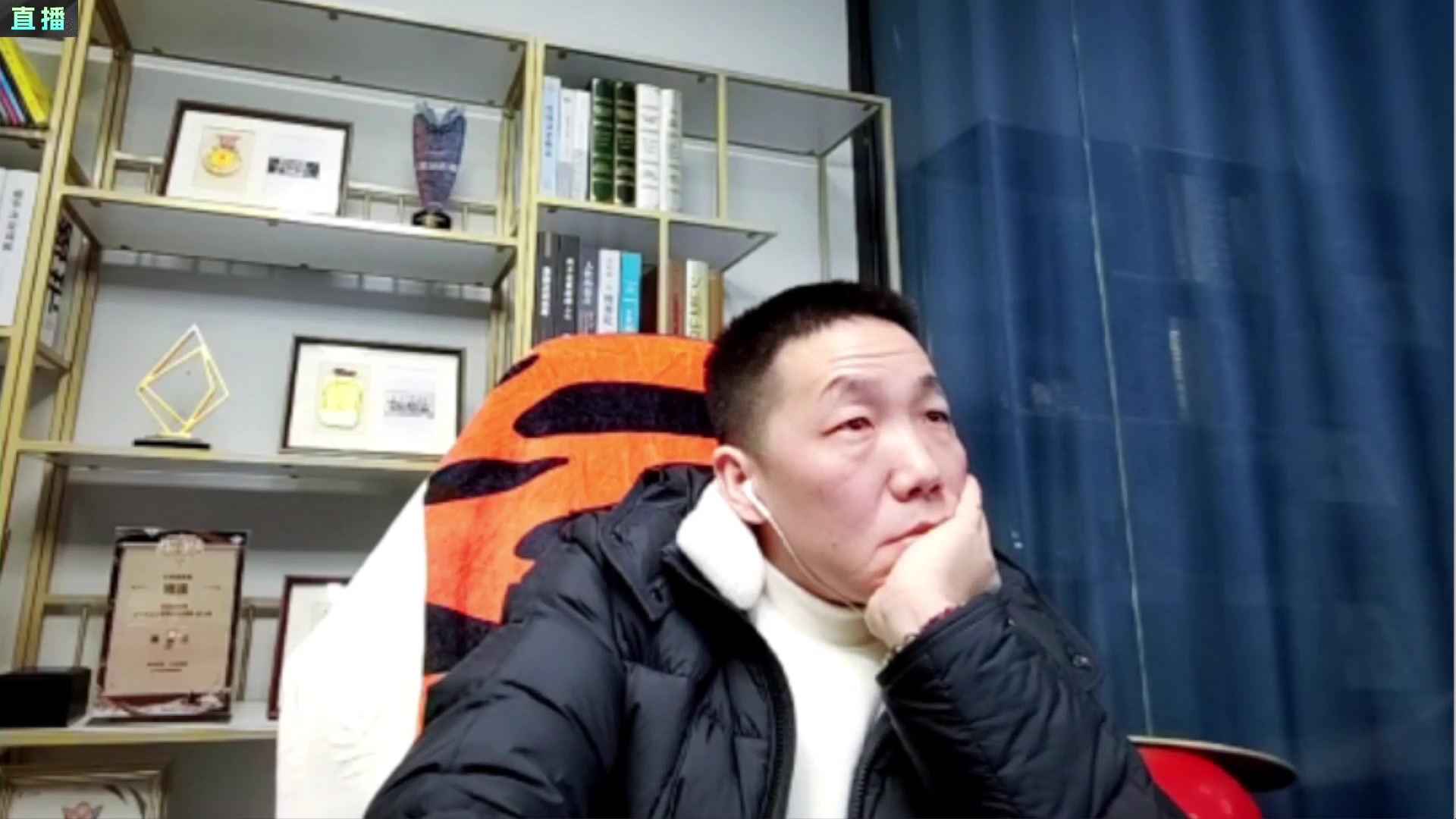 【2024-01-16 20点场】JJ斗地主官方：周三19点掘战云逍VS榜尚留芳