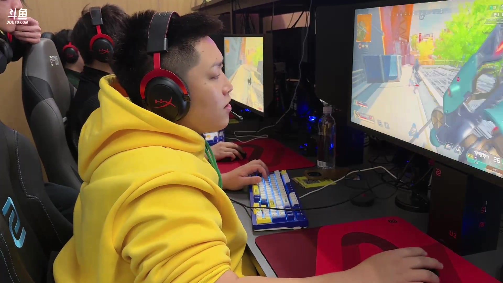 【2024-01-16 14点场】皮特174：外面见见粉丝，晚点来