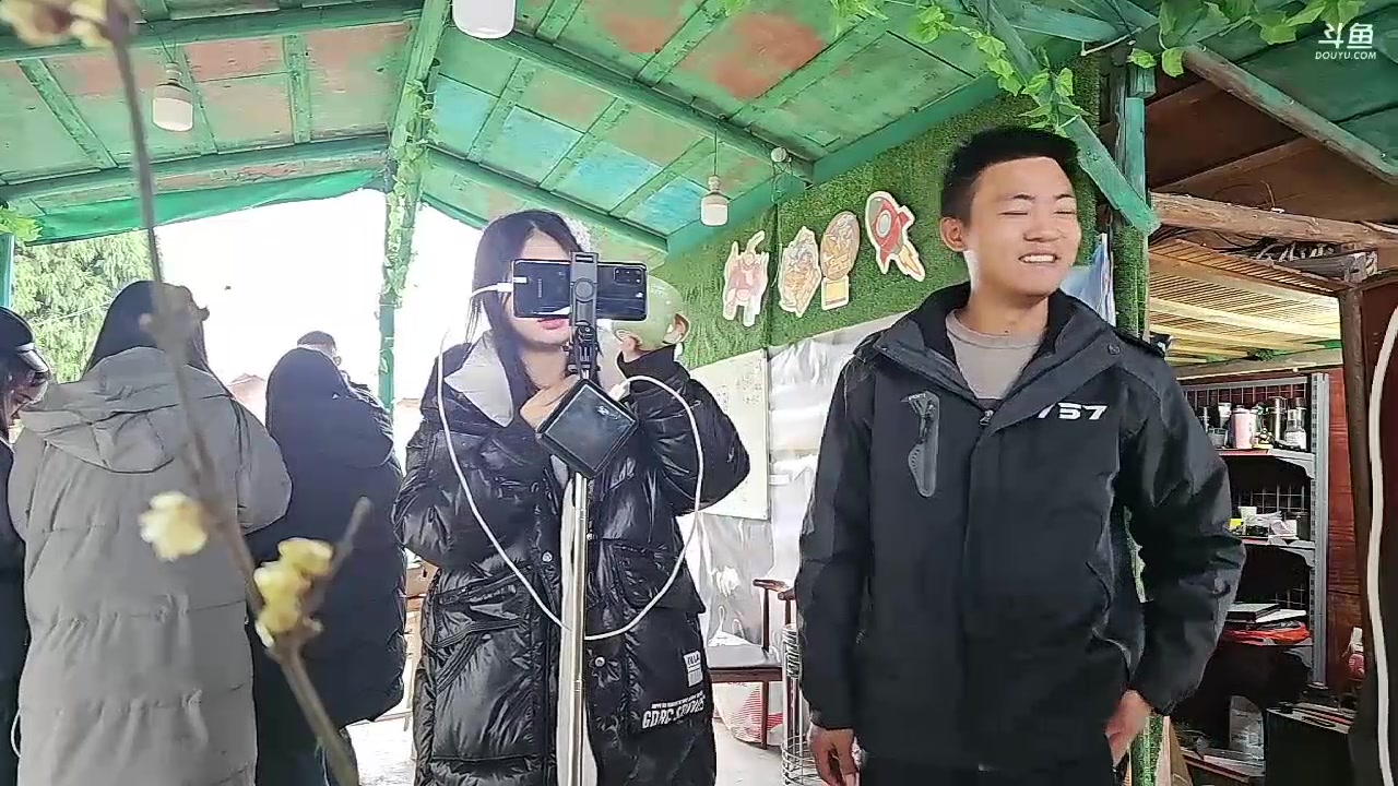 【2024-01-17 14点场】火力堂主：随意播！757团播第3n天！