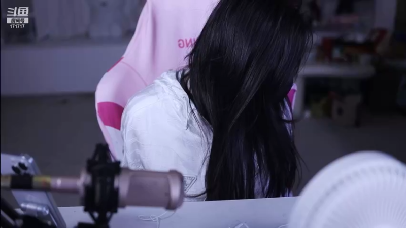 【2024-01-20 23点场】若若跑的贼快：今晚会来~