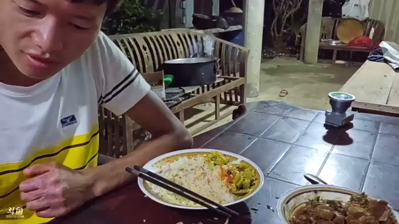 【2024-01-17 23点场】叶子户外：《纪实直播》斯里兰卡day35