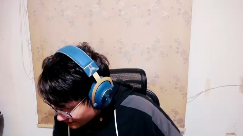 【2024-01-22 21点场】暴走的银剑君丶：银剑君：最强帕鲁训练师来咯！`