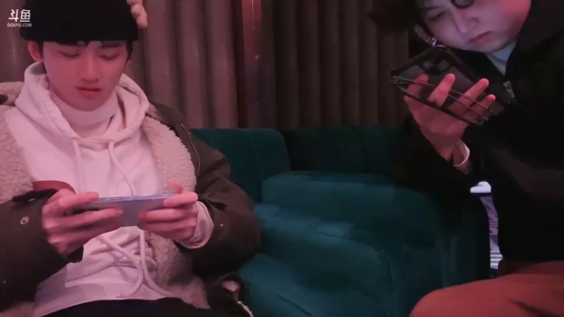 【2024-01-25 17点场】DYG萧玦：吃饭吃饭聊天188805