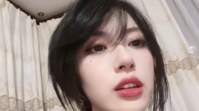 【2024-01-30 20点场】是希文吖丶：怼脸手机直播