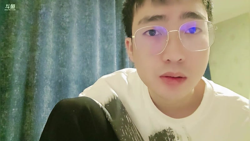 【2024-02-02 00点场】别问问就黑皮：晚上10点30播呀
