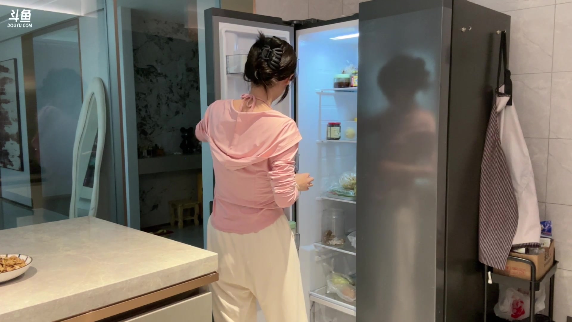 【2024-02-03 15点场】艾琳bigbaby：重生之分手厨房