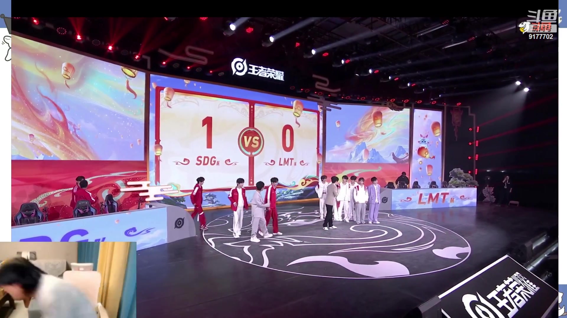 【2024-02-06 21点场】浅笑Giao：回老家设备简陋坚持直播