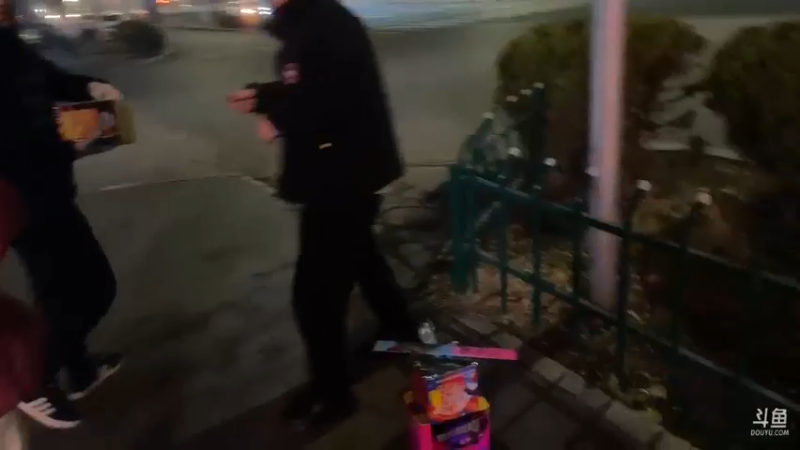 【2024-02-09 20点场】驴酱的冯雨大王：冯雨：新年快乐！