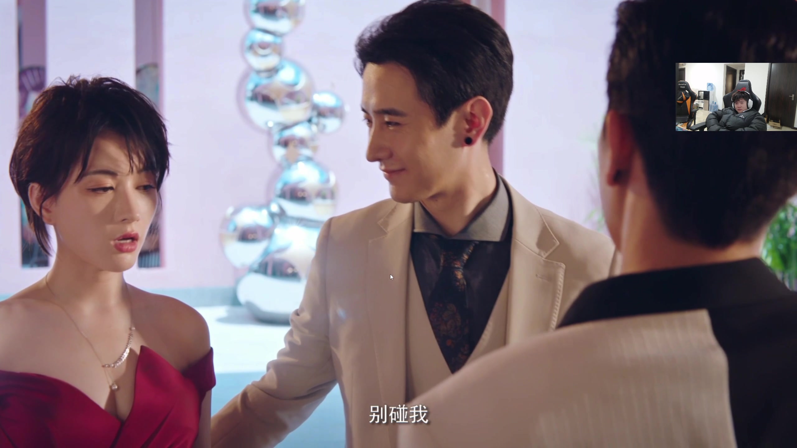 【2024-02-11 16点场】何二抛zZ：新年快乐 开始享受~