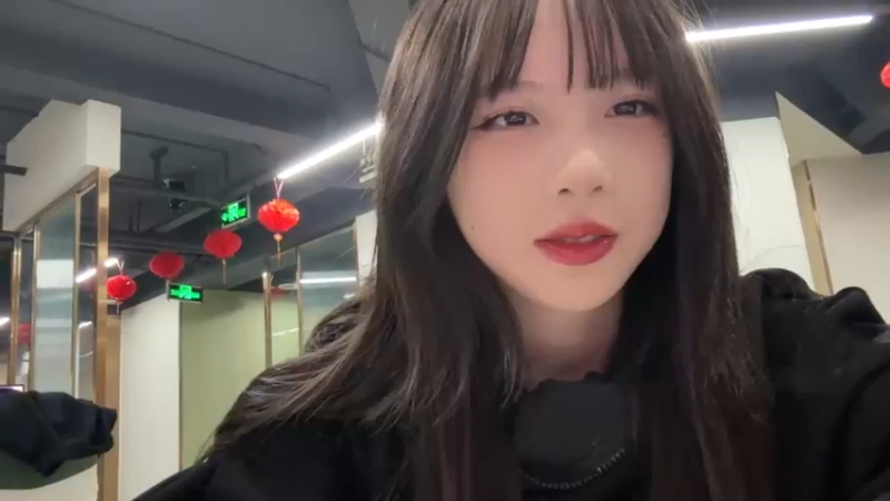 【2024-02-10 23点场】艾琳bigbaby：重生之新年快乐